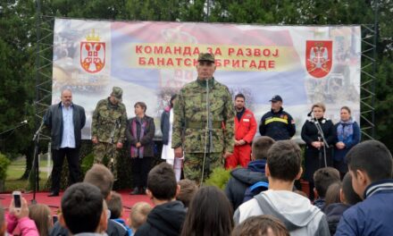 U OKVIRU AKCIJE „OTVORENI DAN“ VOJSKA IZVELA POKAZNU VEŽBU (VIDEO)