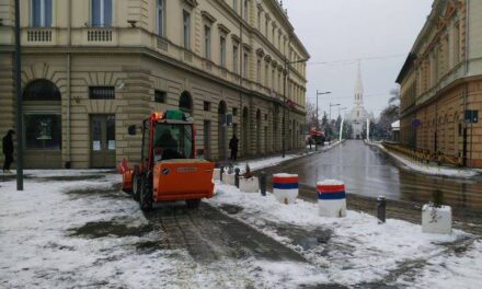 ZIMSKA SLUŽBA JKP „ČISTOĆE I ZELENILO“ SPREMNA DOČEKALA PADAVINE