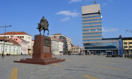 OPLJAČKANA ŽENA U CENTRU GRADA