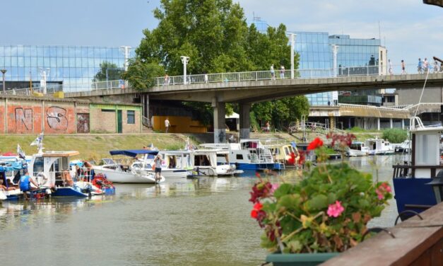 DESETA JUBILARNA REGATA ZA VIKEND U ZRENJANINU