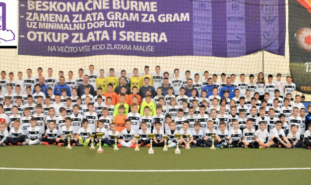 MLADI FUDBALERI I TRENERI AKADEMIJE BAMBI PROSLAVILI USPEŠNU SEZONU