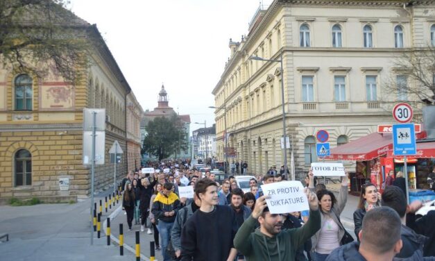 PROTEST U ZRENJANINU