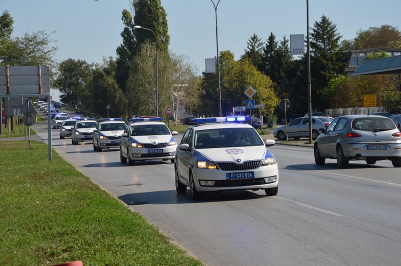 POLICIJA NAJAVILA POJAČANE KONTROLE SAOBRAĆAJA ZA DANE PIVA I GOSPOJINU