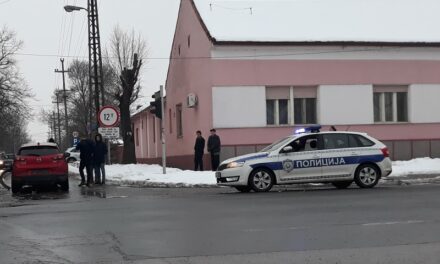 Četiri saobraćajne nezgode – jedna osoba lakše povređena