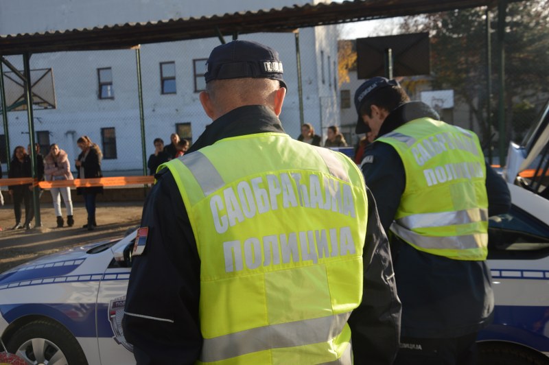 JEDNA OSOBA TEŽE POVREĐENA – ISKLJUČENO 27 VOZAČA