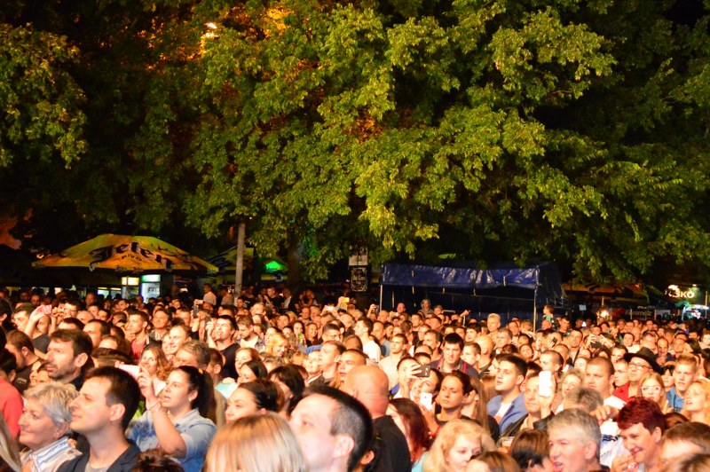 Za vikend u Zrenjaninu nastupiće 12 zrenjaninskih rok bendova na festivalu ZRok