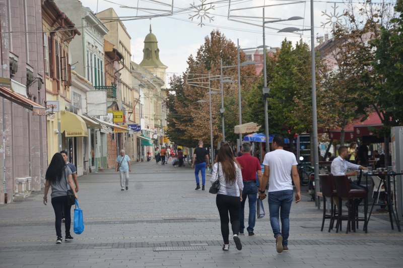 Zrenjaninskim poslodavcima potrebni vozači, konobari, instruktori…