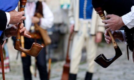 PRVI FESTIVAL TRADICIONALNIH INSTRUMENATA  „ROG BANATA“