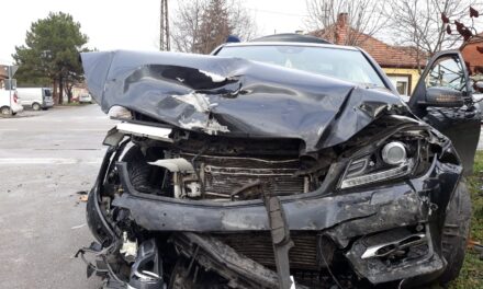 Šest saobraćajnih nezgoda – jedna osoba izgubila život