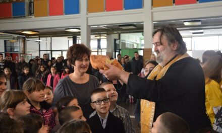 Đaci OŠ „Žarko Zrenjanin“ svečano obeležili školsku slavu Sveti Sava
