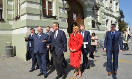 RUSKI AMBASADOR ČEPURIN POSETIO ZRENJANIN