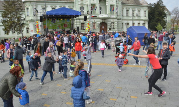 Dečija manifestacija „Prolećno buđenje grada“ u subotu u centru Zrenjanina