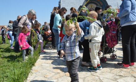 DANAS JE VRBICA-Pogledajte kako smo prošle i pretprošle godine proslavljali (FOTO)