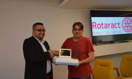 Nakon uspešne akcije Rotarakt klub uručio CTG aparat za Porođajno odeljenje