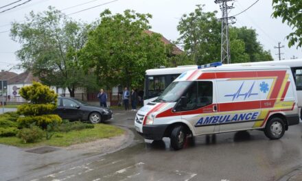 DEVET OSOBA LAKŠE POVREĐENO U SAOBAĆAJNIM NEZGODAMA PROTEKLOG VIKENDA