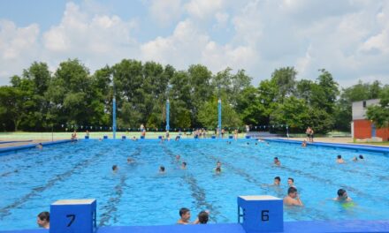 OTVORENI BAZEN POČINJE SA RADOM UZ POŠTOVANJE PREVENTIVNIH MERA