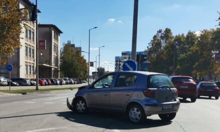 5 saobraćajnih nezgoda u Zrenjaninu- Jedna osoba teže povređena i pet lakše