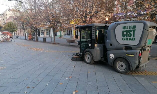 UVELIKO TRAJU JESENJE AKTIVNOSTI NA UREĐENJU GRADA