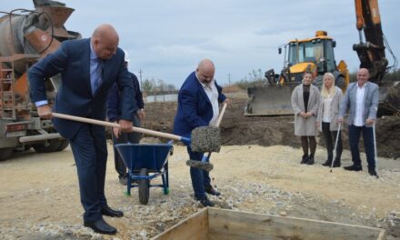 POLOŽEN KAMEN TEMELJAC ZA NOVU FABRIKU U ZRENJANINU