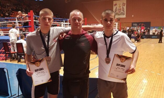 Zoran Jankov i Viktor Popović bronzani na Otvorenom prvenstvu Srbije u MMA