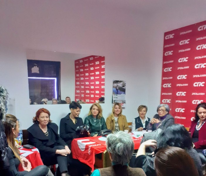 Članice Foruma Žena SPS Zrenjanin podržale kampanju borbe protiv raka