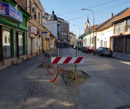 LSV: Pretvorili su naš grad u ruinu