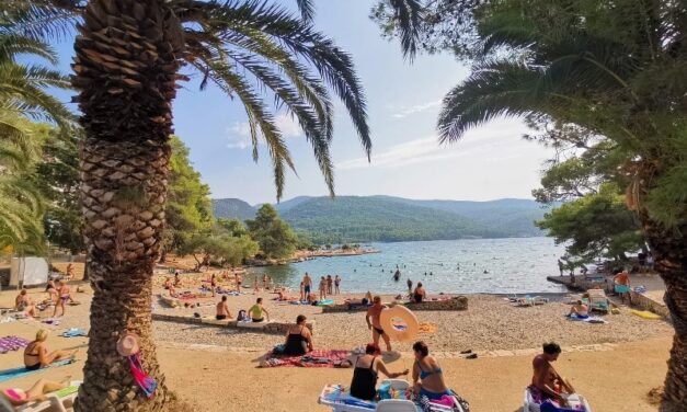 NIKAD JEFTINIJE BUSOM NA MORE (FOTO)- Izuzetna ponuda agencije RELAX Zrenjanin