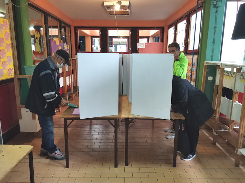 Otvorena biračka mesta: Pravo glasa na teritoriji Grada Zrenjanina ima 100.342 punoletnih građana