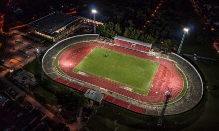 TESTIRANI REFLEKTORI NA STADIONU