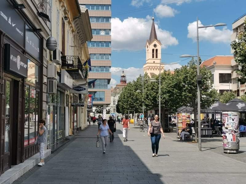 Zrenjaninskim poslodavcima potrebni kuvari, pomoćni radnici, prodavci…