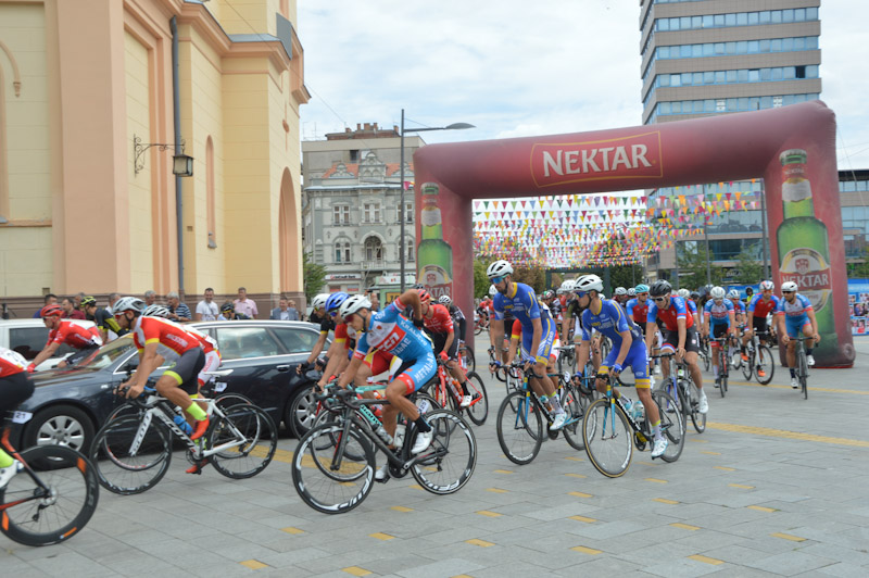 Treća etapa biciklističke „Trke kroz Srbiju“ startovala iz Zrenjanina