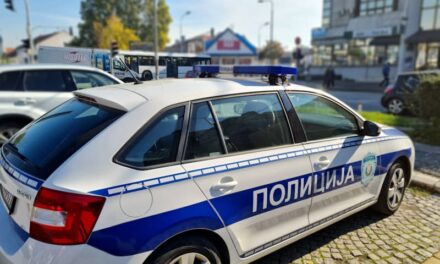 Policija u tri kombi vozila  pronašla građevinske mašine u vrednosti oko 81.200 evra