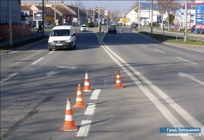 Novina na gradskim saobraćajnicama – obeležavanje horizontalne signalizacije hladnom plastikom