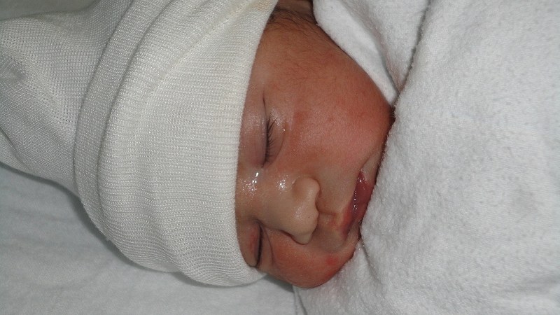 LEPE VESTI- U zrenjaninskoj bolnici rođeno 13 beba i među njima jedan par blizanaca