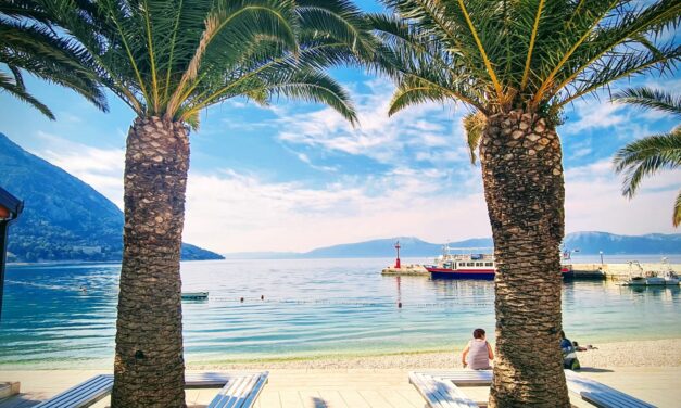 Obišli smo hrvatsko i crnogorsko primorje-Pogledajte kako izgledaju hoteli,vile i plaže ove godine (FOTO)