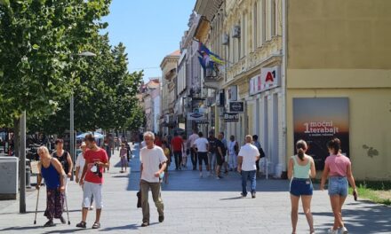 VODOVOD: TOKOM TROPSKIH VRUĆINA VODOSNABDEVANjE GRADA STABILNO