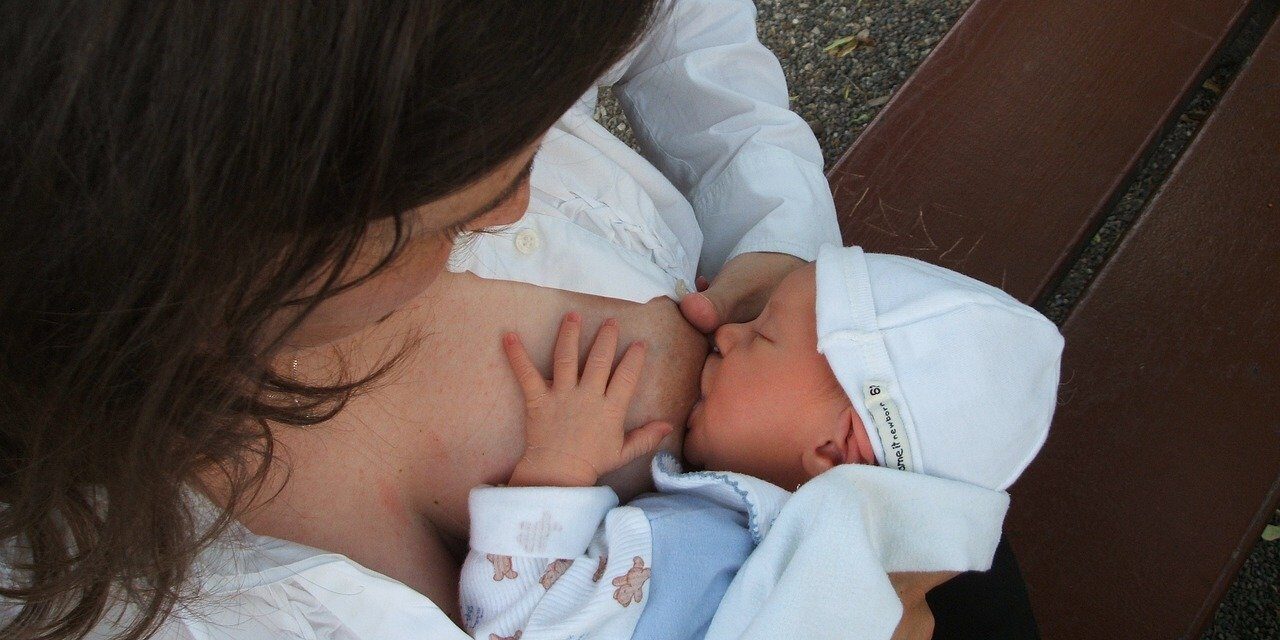SVETSKA NEDELjA DOJENjA: Prednosti dojenja za majku i bebu