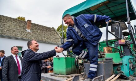 Izdvojeno 190 miliona dinara za sanaciju puteva u Boki, Neuzini i Jarkovcu