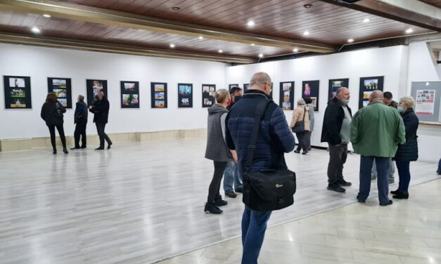 Izložba fotografija nastalih tokom foto-safarija „Jaša Tomić 2021“ u centru Zrenjanina