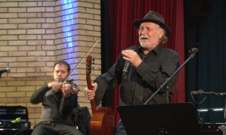 RADE ŠERBEDŽIJA ODRŽAO KONCERT U KULTURNOM CENTRU ZRENJANINA (VIDEO)