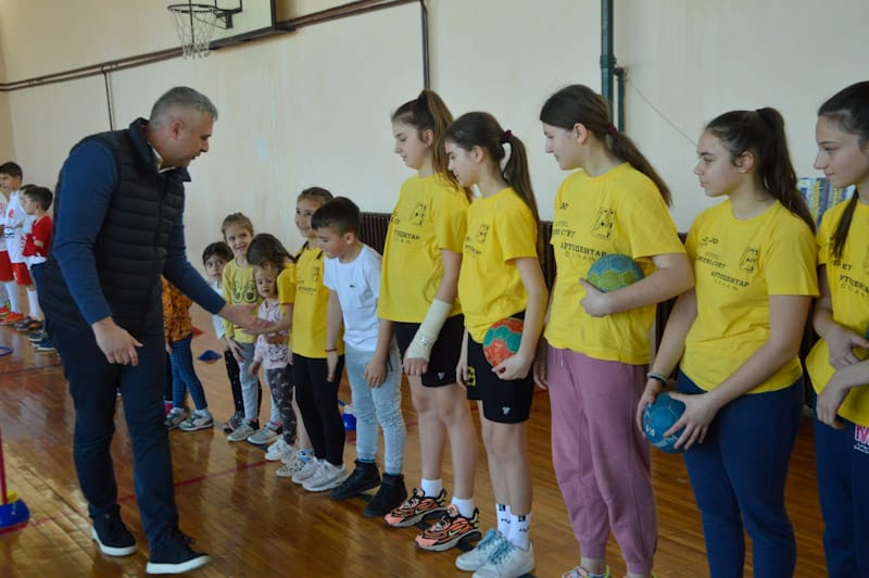 Pokrajinski sekretar za omladinu i sport Dane Basta posetio opštinu Sečanj (FOTO)