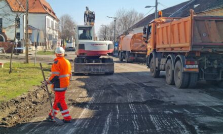 POGLEDAJTE KAKO TEKU  RADOVI U ULICI NIKOLE PAŠIĆA (FOTO)