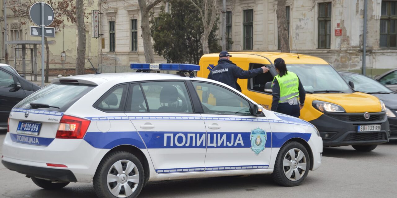 Pretresom stana pronađeno 180 grama marihuane