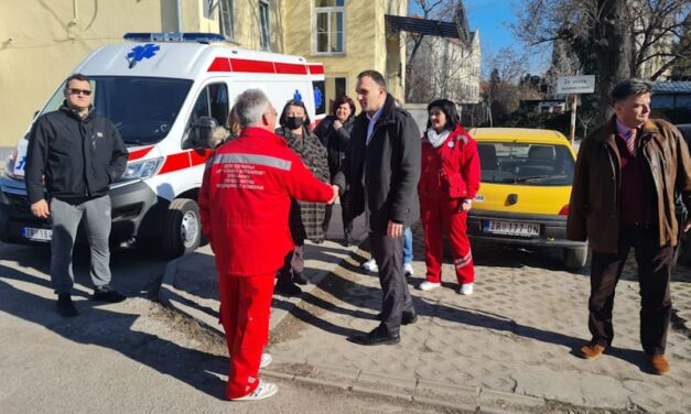 Najsavremenije sanitetsko vozilo vrednosti preko 100.000 evra za službu Hitne medicinske pomoći