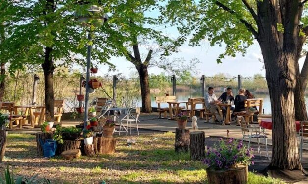 Provedite prvomajske praznike u oazi prelepog restorana „Malo jezero“ nadomak Peskare