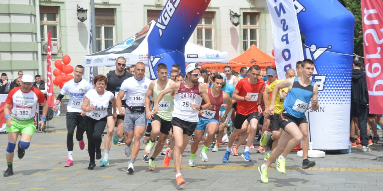 VELIKI BROJ UČESNIKA NA 2. MAXBET ZRENJANINSKOM MARATONU (FOTO)