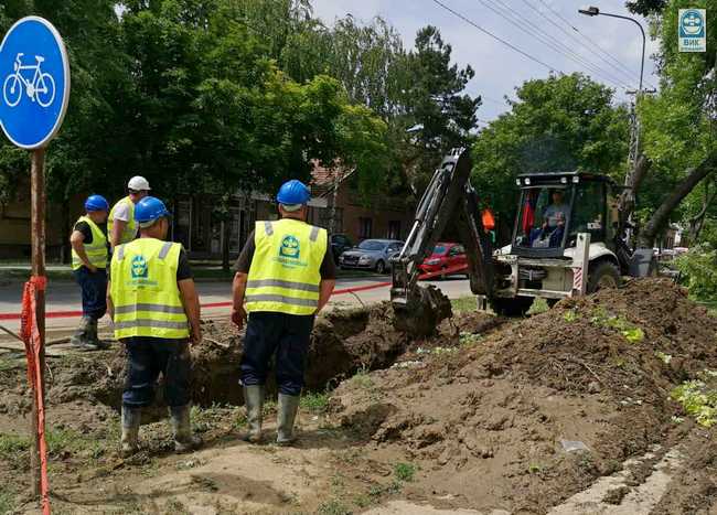 DEO GRADA BEZ VODE: Sanacija havarije u toku