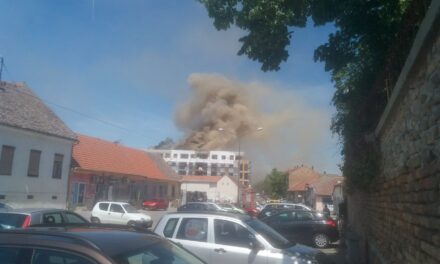 POŽAR NA NOVOJ POSLOVNO- STAMBENOJ ZGRADI  KOD STARE PIJACE (VIDEO)