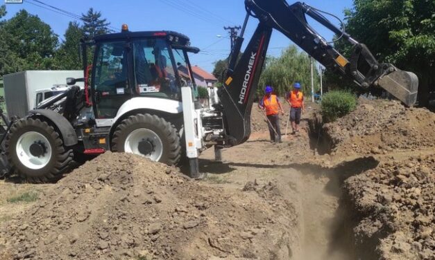 POČELA REKONSTRUKCIJA VODOVODNE MREŽE U DELU NASELjA ŠUMICA