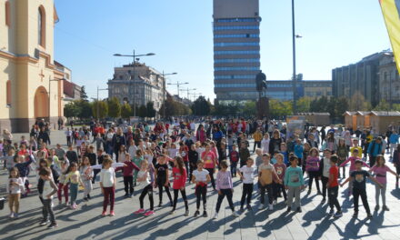 Počela “Evropska nedelja sporta” i u Zrenjaninu- Na Trgu održan “sportsko-zabavni poligon”